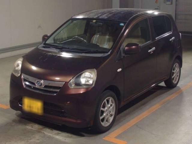 4147 DAIHATSU MIRA E S LA300S 2013 г. (TAA Minami Kyushu)